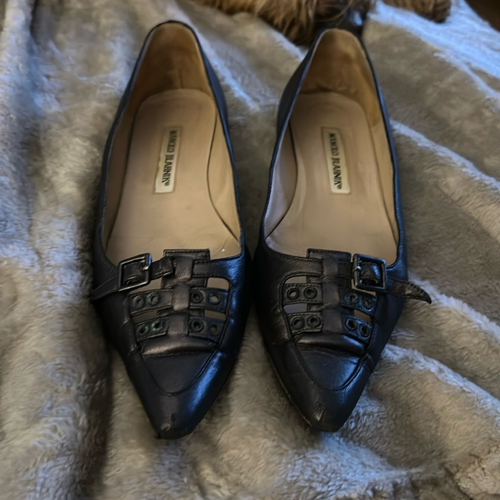 Manolo Blahnik style name Waldeba 8.5